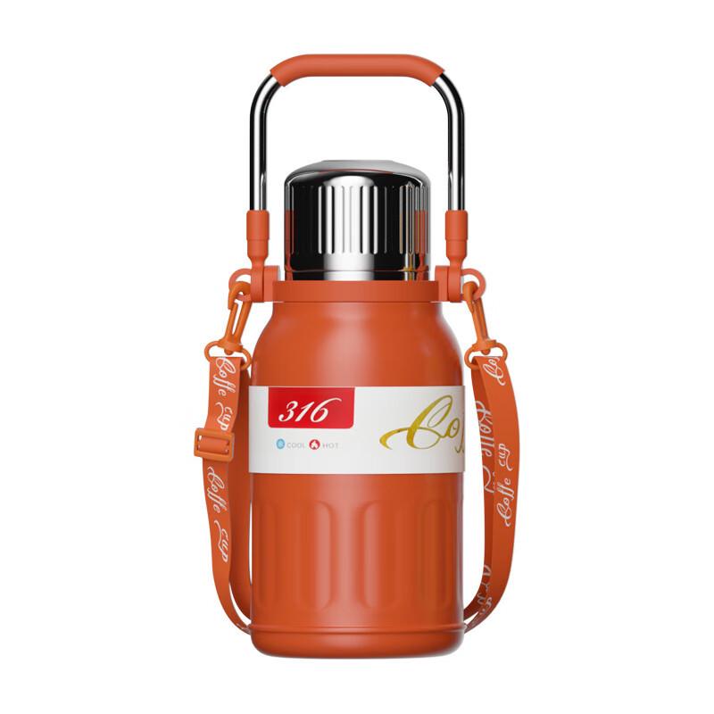 ZISIZ Large Capacity Stainless Steel Insulated Water Bottle