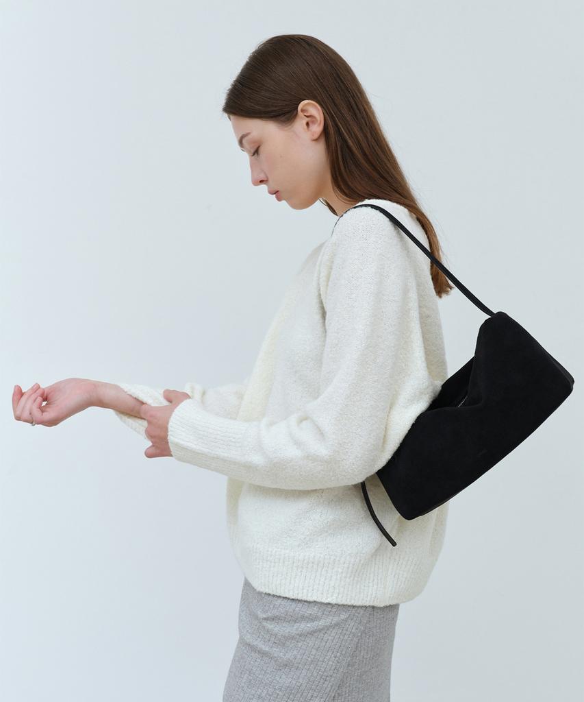 Ovhee Minu Suede Shoulder Bag_Black