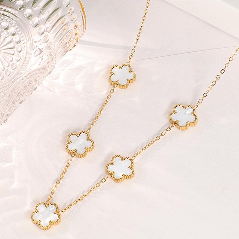 Collier en Acier Inoxydable Plaqué Or 14K Femme Cinq Pétales de Feuille Colliers Double Face pour Femmes Pendentif Fleur Trèfle Bijoux