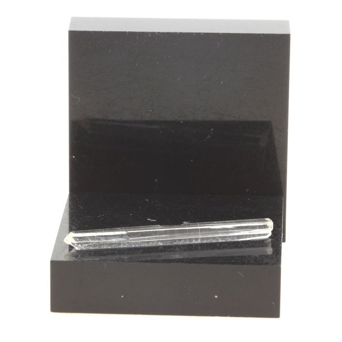 Pierres et Minéraux. Quartz. 3.80 ct. La Gardette Mine, Bourg d'Oisans, Isère, France.