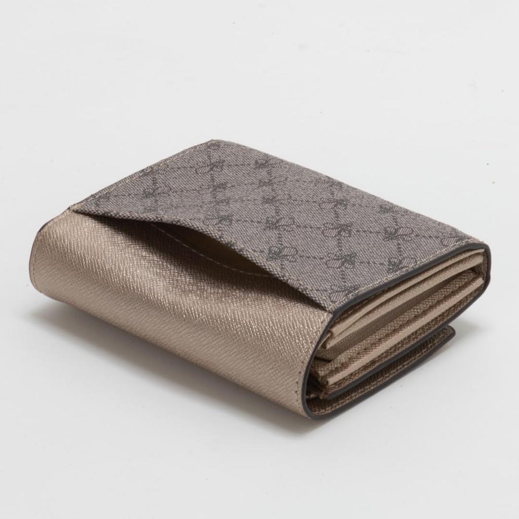 Bifold wallet