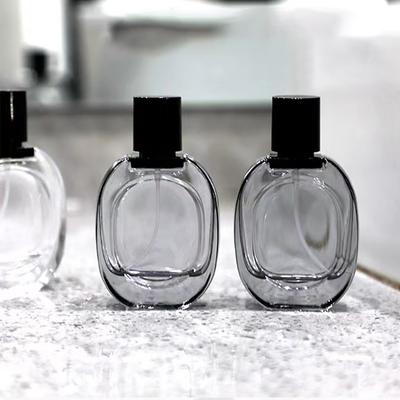 50Ml Taşınabilir Parfüm Sprey Şişesi Yeniden Doldurulabilir Cam Sprey Boş Şişe Seyahat Kozmetikleri Yerine Büyük Kapasiteli Pres Tipi