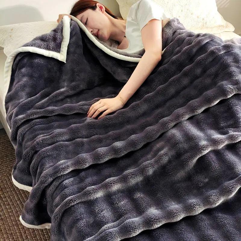 Solid Thickened Bubble Velvet Blanket Super Soft Cozy Flannel Sofa Cover Blanket Single Double Office Nap Air Conditioning Shawl