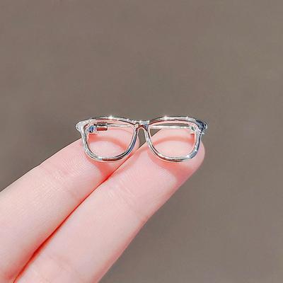 Silver Glasses Anti-light Brooch Women's Small Breast Pin Buckle Accessories Fixed Clothes Button Invisible Seam-Free Pearl Pin