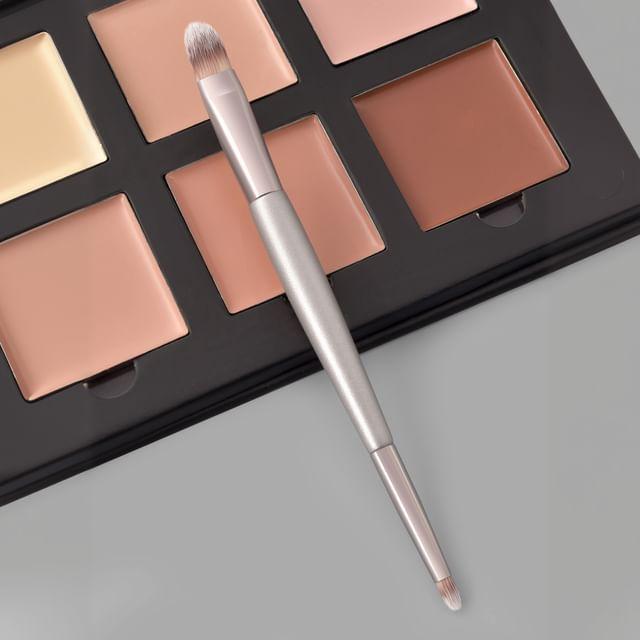 

Stroke of Beauty - Dual-End Lip Brush YF23082602 - Champagne