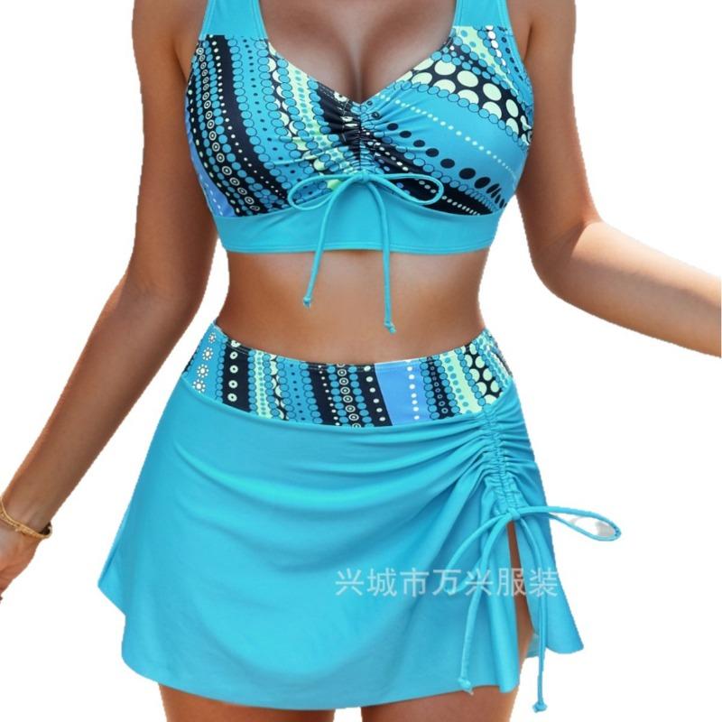 New Style Split Swimsuit for Women, Slim and Sexy Backless Bikini, High-end Crossover Bikini Swimsuit