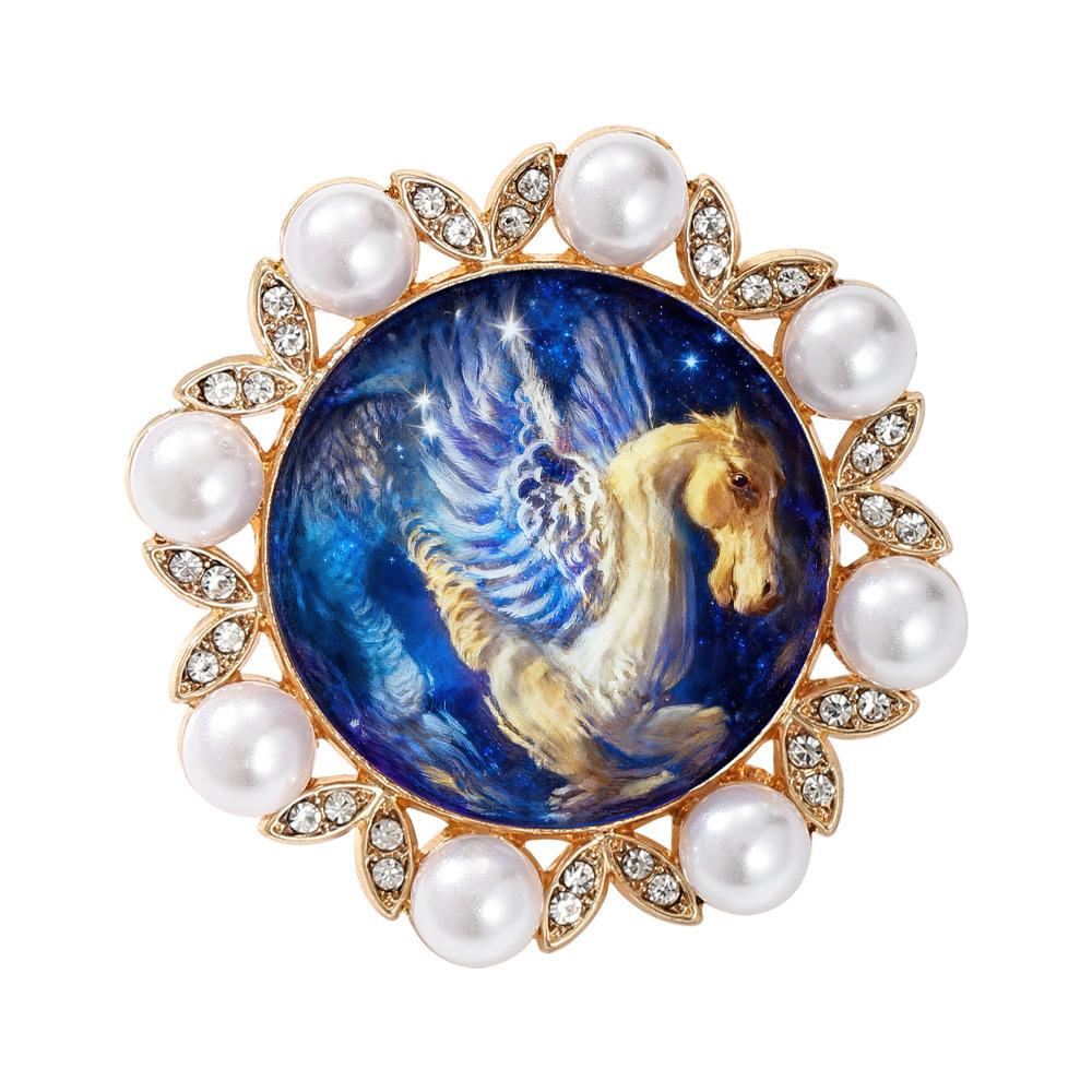 

Fashion Pearl Dream Pegasus Brooch Delicate Women s Suit Coat Corsage Ornament Pin