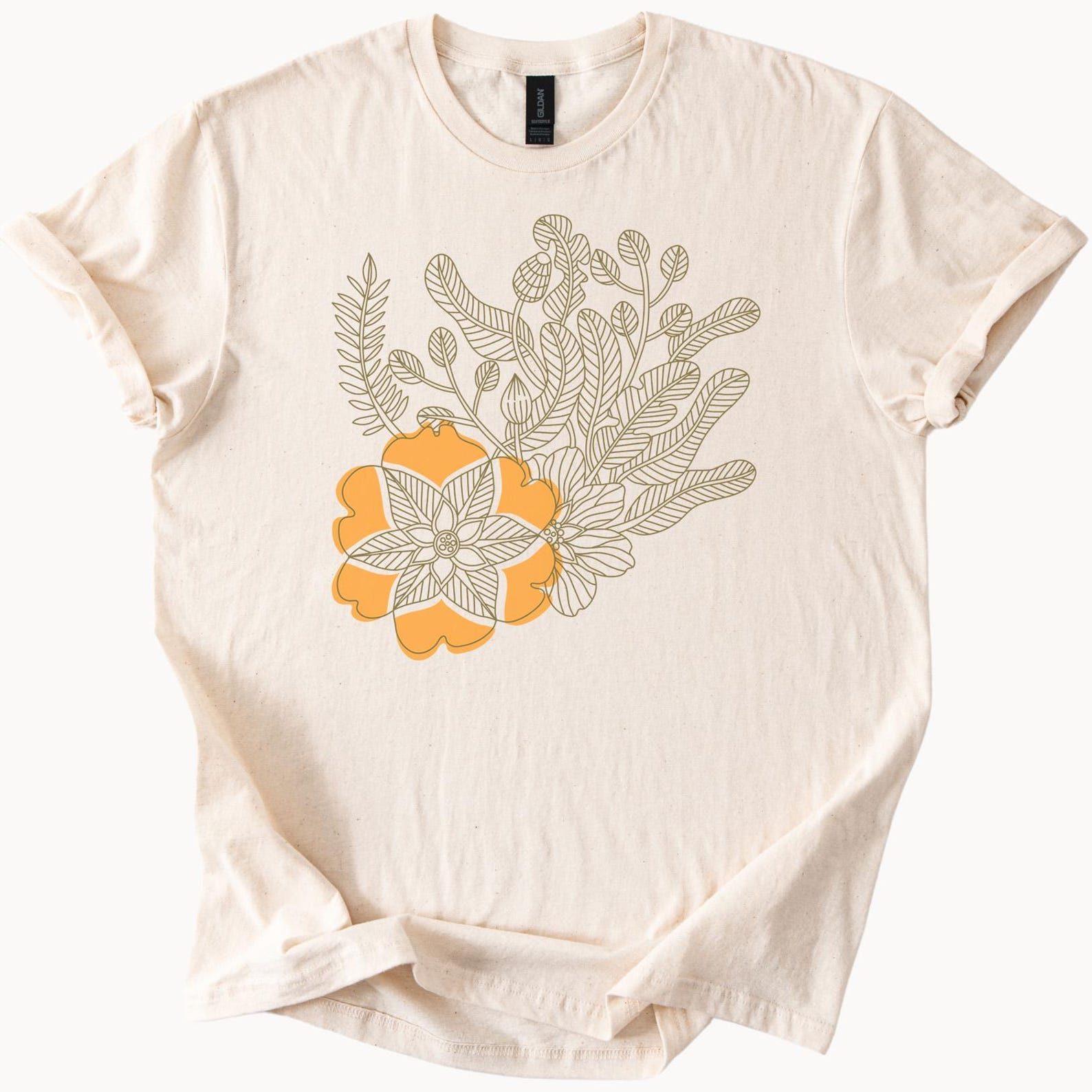 Botanical Flower Graphic Tee Floral Illustration TShirt Nature Inspired Top 130