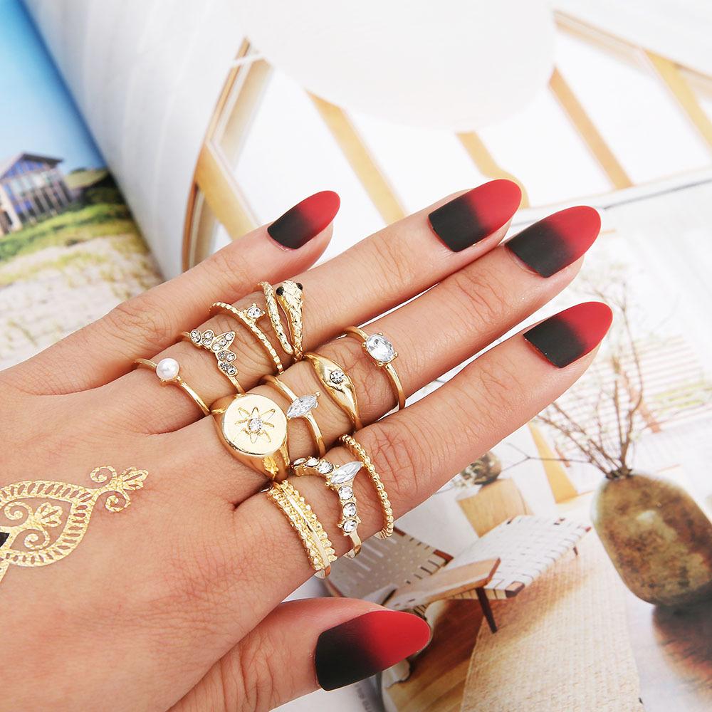Bohemian Creative Drip Complex Personality Trend Black Eye Snake Star Pearl 11 Piece Set Ring