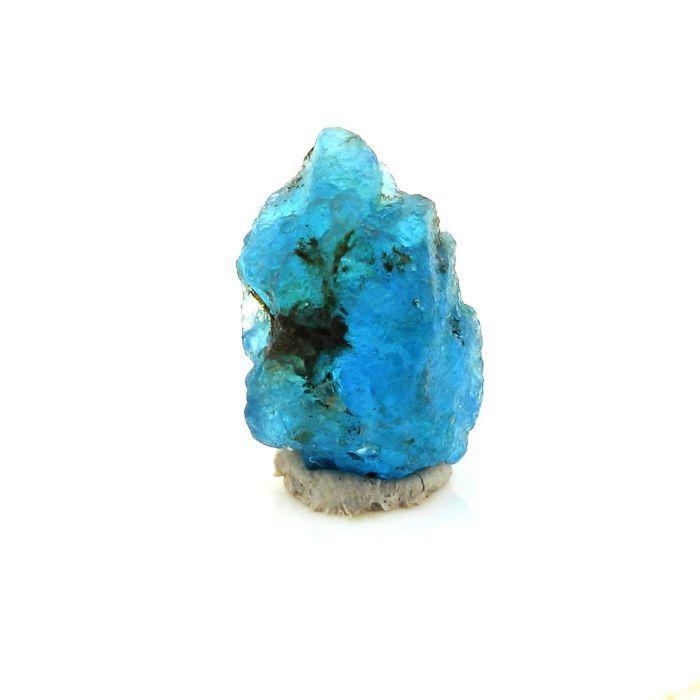 Pierres et Minéraux. Apatite bleu neon. 1.68 ct. Betroka, Anosy, Madagascar.
