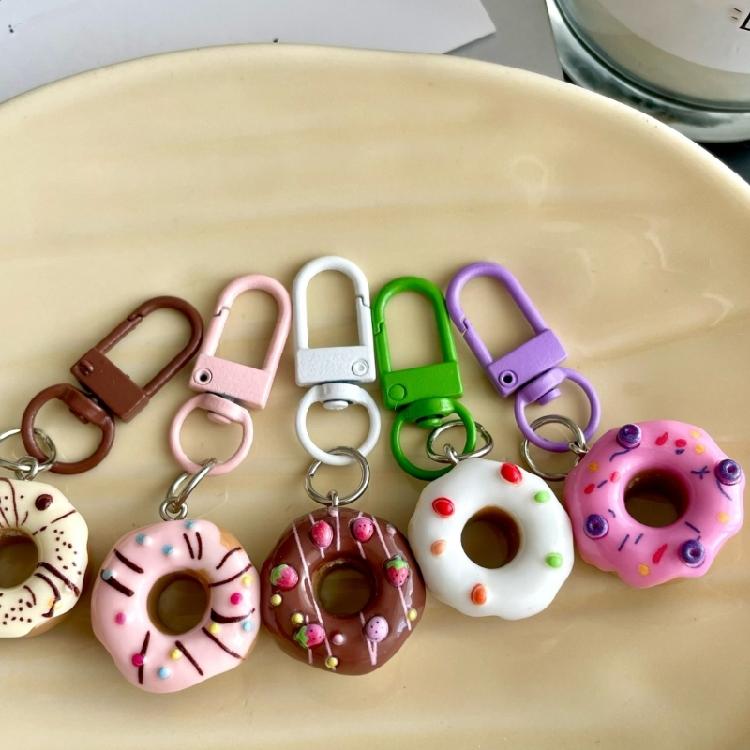 Doughnuts Cake Key Holder Adorable Phone Charm Lightweight Resin Craft Pendant For Students Teens And Gift Exchanges