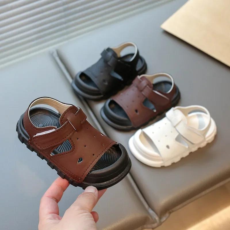 Boys Girls Sandals Toes Capped Anti-kicked Kids Beach Shoes Non-slip Soft Sole 2025 Summer New Children Sports Sandals Fashion