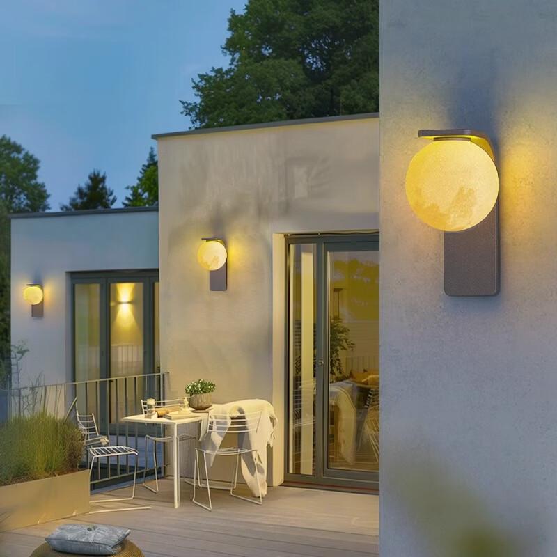 Outdoor Solar Moon Wall Lamp