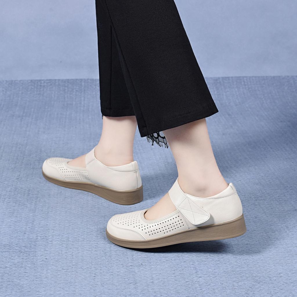 Shallow Single Shoes Women's 2025 Spring and Summer Word with Shallow Mouth Punching Hollow Flat Shoes Comfortable Loafers