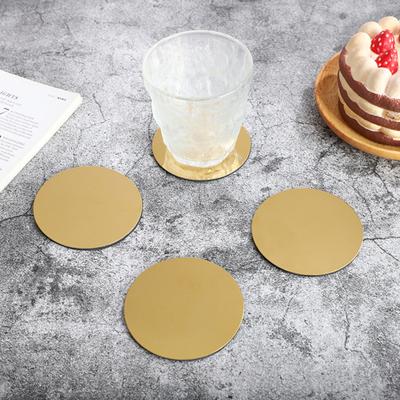 Sada 6 ks zlatých podložek z nerezové oceli s držákem Moderní zrcadlová podložka na nápoje kulaté podložky pod šálky pro kavárenský jídelní stůl