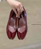Fashion Designer Tabi Shoes Comfortable Flats PU Leather Mary Jane Shoes Women Loafers Shallow Mouth Split Toe Cute Shoes