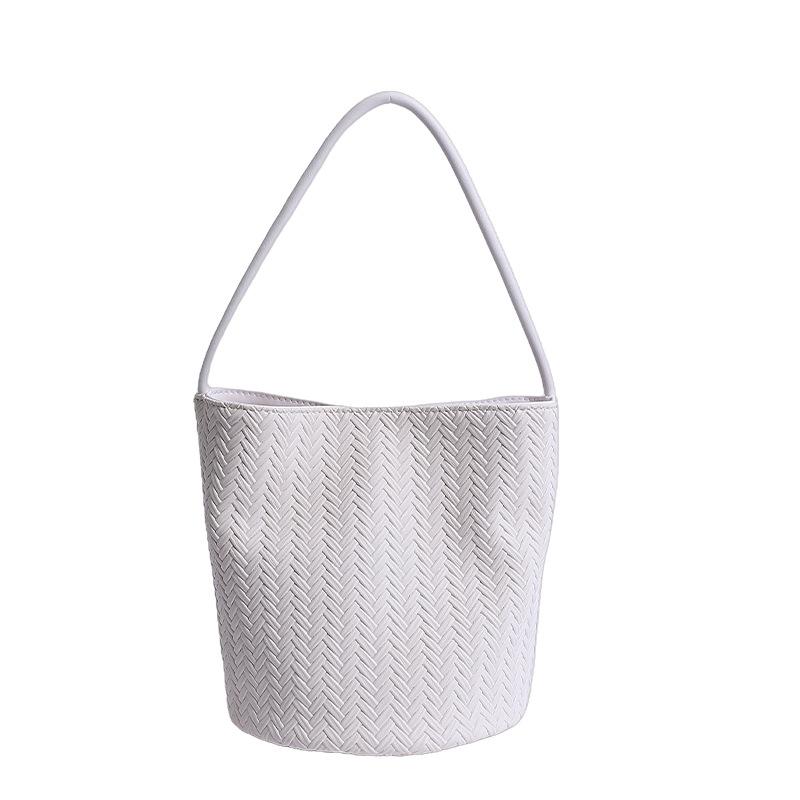 Large Capacity Woven Bag Fashion Handbag New Shoulder Bag Armpit Bag