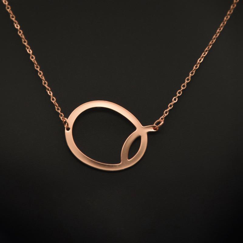 Kvinne 26 engelske bokstaver Ornament Ripple Chain Personlig brevkjede