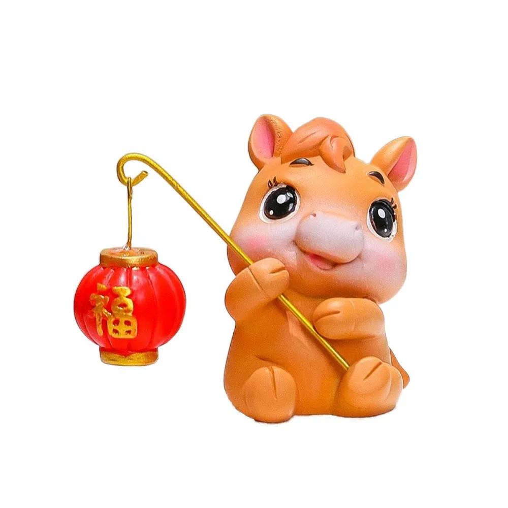 Cute Resin Horse Figurines Chinese Style Decorative Horse Year Figurines Lifelike Good Luck Horse Ornaments Table