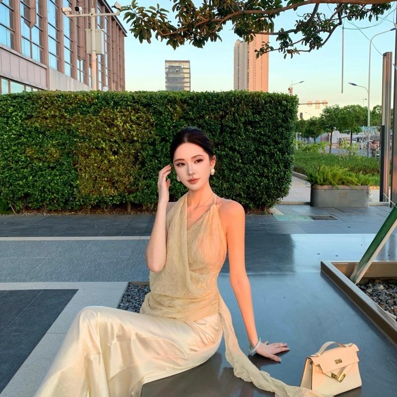 

Zheng Xiuyan Sexy Neck Morning Gown Set Female Bar Mitzvah Party Toast Dress Two-piece Set S