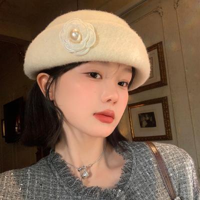 Thousand Gold Wind Camellia Pearl Top Hat Female Season Hepburn Wind Show Face Small Beret French Premium Sense Basin Hat