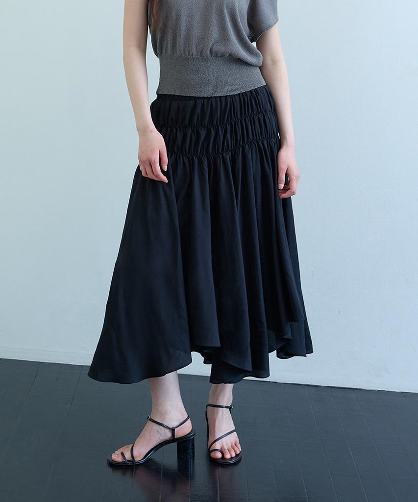 Uusoo Asymmetrical Flared Skirt_ Black