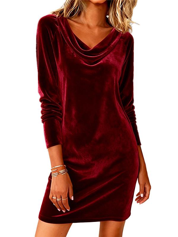 2026 High-End Women's Velvet Dresses: Swing Collar, Long Sleeve, Sexy Autumn/Winter Coats