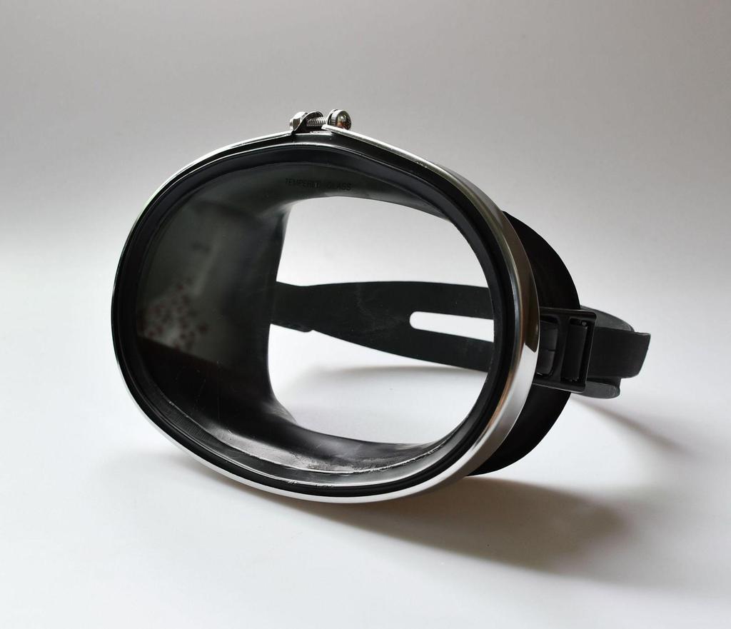 Unisex Waterproof PVC Snorkeling Mask with HD Tempered Glass & Wide Field of View