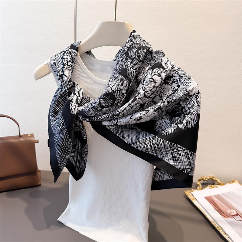 90Cm Luxury Design Floral Printed Women'S Silk Twill Stain Bandana Shawl Large Square Collar Fashion Female Handkerchief Foulard