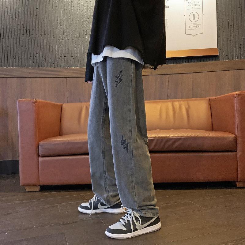 

JYL Men s Embroidered Jeans Hong Kong Style Vintage Loose Straight Dad Denim Pants 3XL античний рубіновий колір