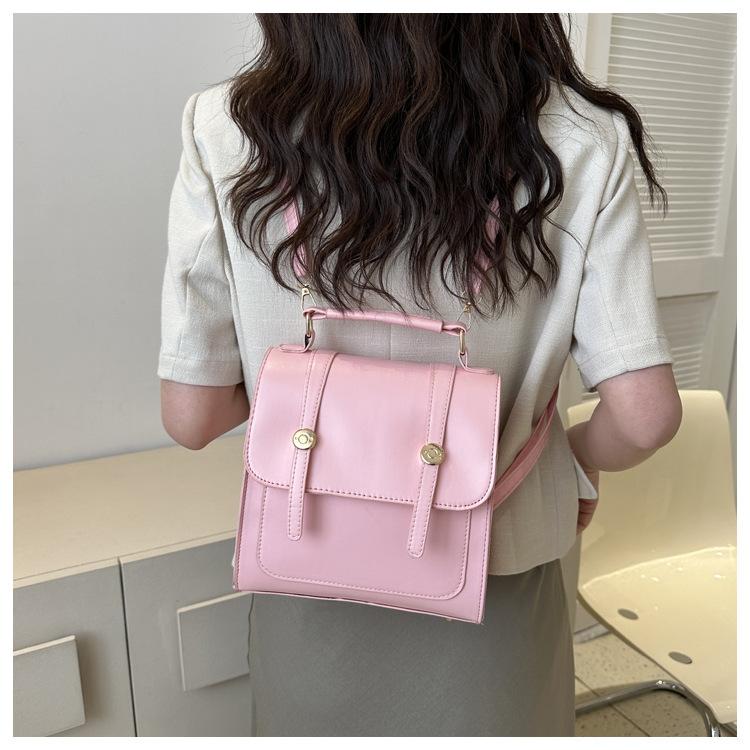 Einfacher einfarbiger Schulterrucksack für Damen Handtasche für Pendler aus Kunstleder