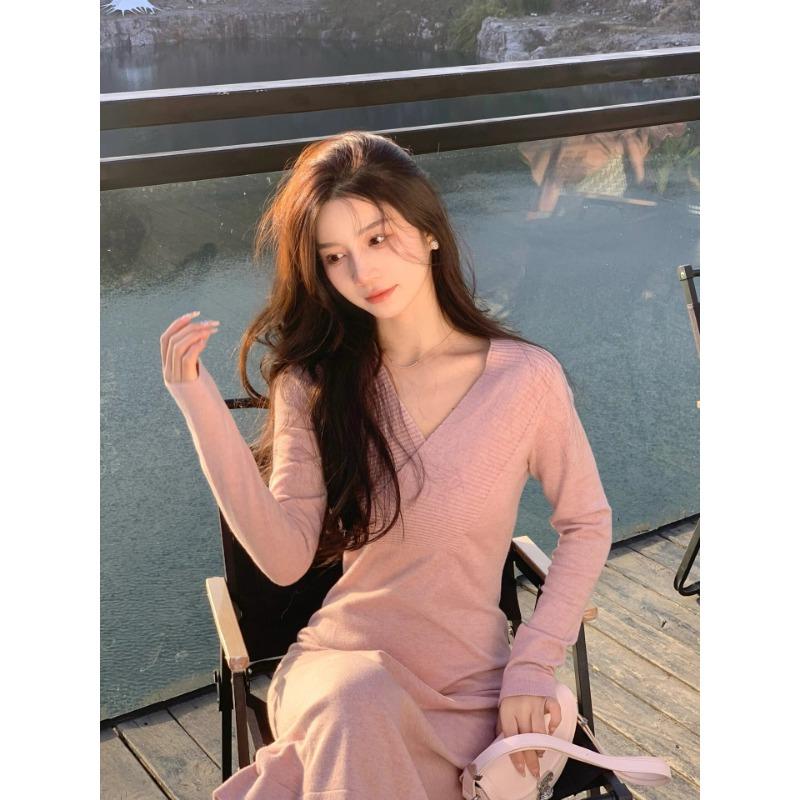 Pink V-neck Knitted Dress Women's Spring, Autumn, Autumn and Winter Slim-fit Hip-wrapped Skirt with Bottom Sweater Inside Long Skirt
