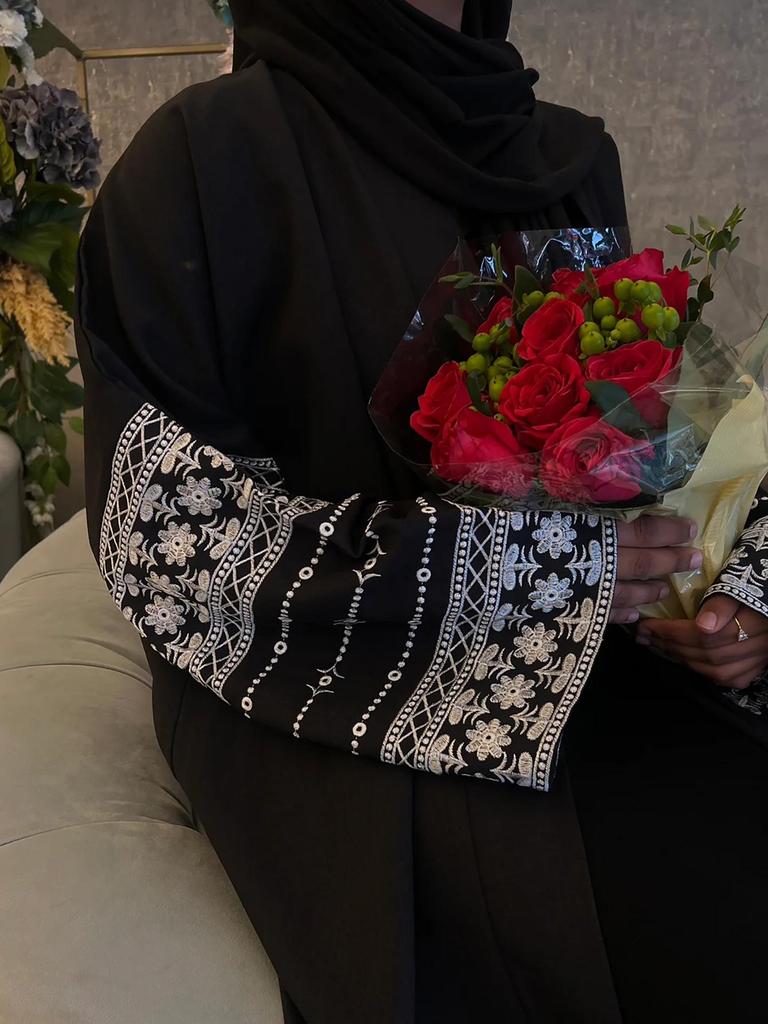 Elegant Embroidered Cardigan Robe Abaya Dress for Women - Dubai Turkey Middle East