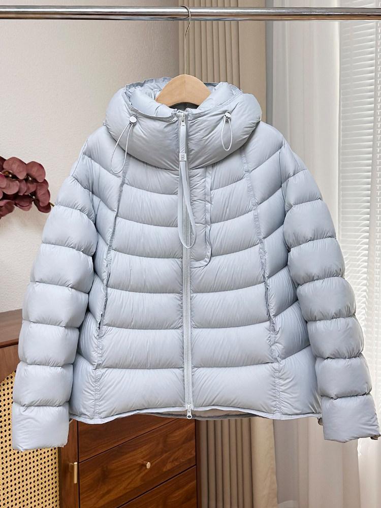 European fashion light soft white duck down puffs ribs down jacket women's small hooded thickened warm jacket