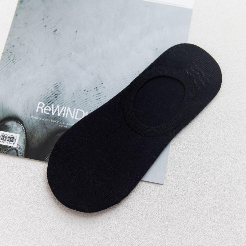Men Spring and Summer New Classic Pure Color Cotton Boat Socks