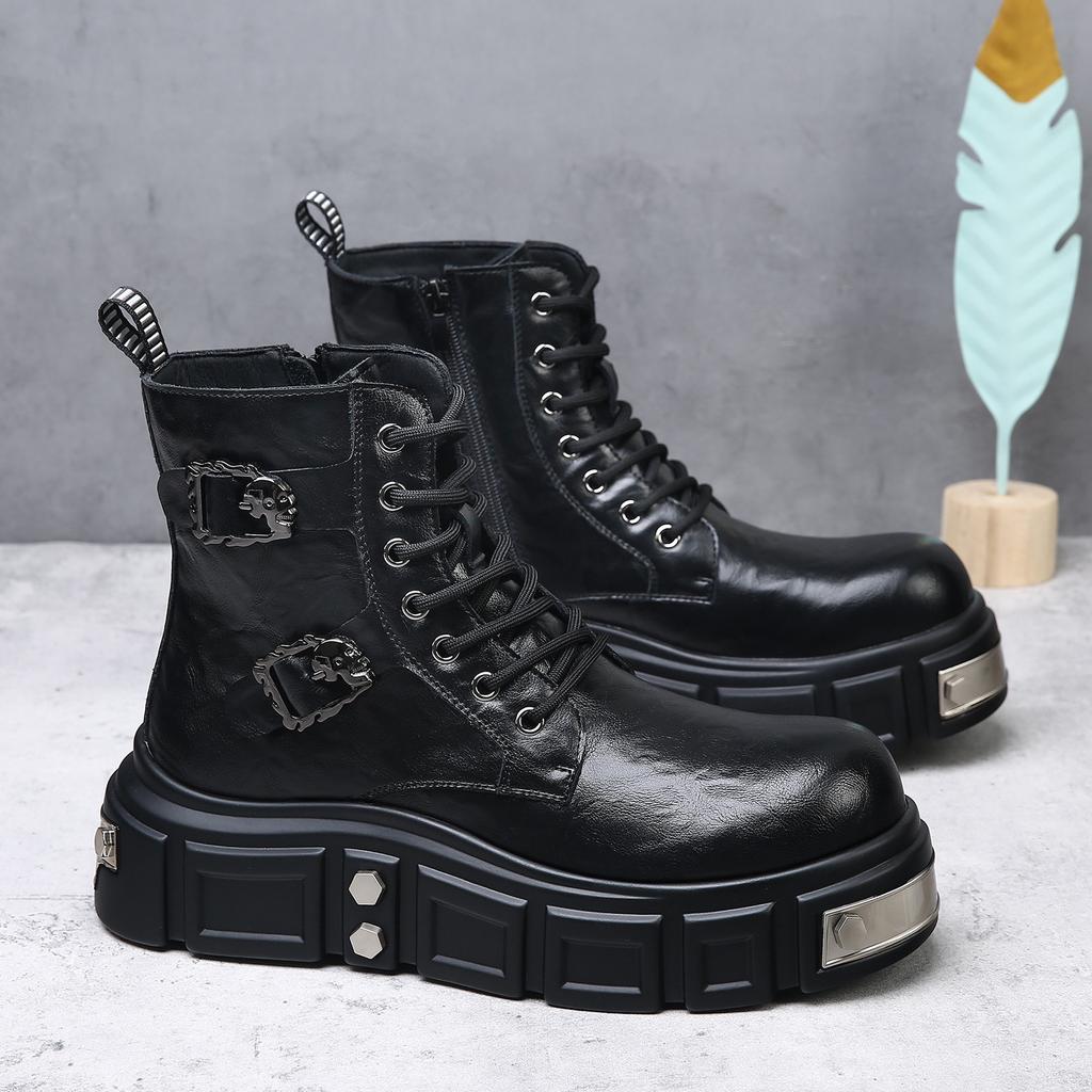 Hohe Lederstiefel Herren 2025 Winter neu kleines Design Martin Boots trendy lässige kurze Stiefel dicksohlige erhöhende Herrenstiefel