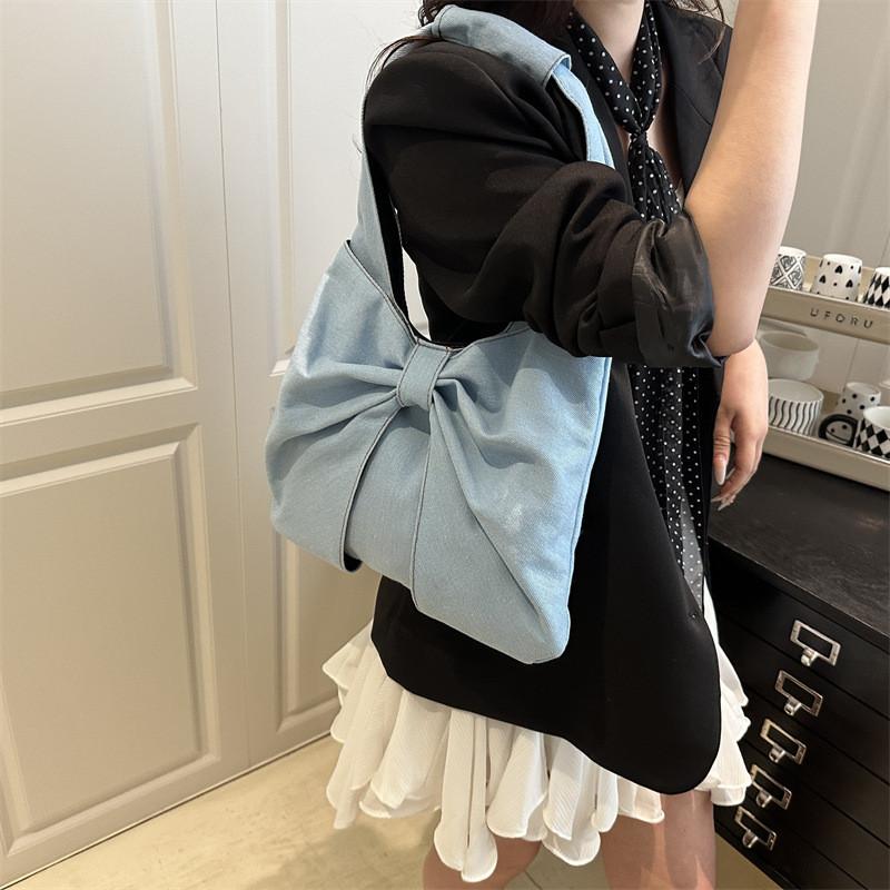Womens Sweet Style Shoulder Bag With Special Material And Phone Pocket