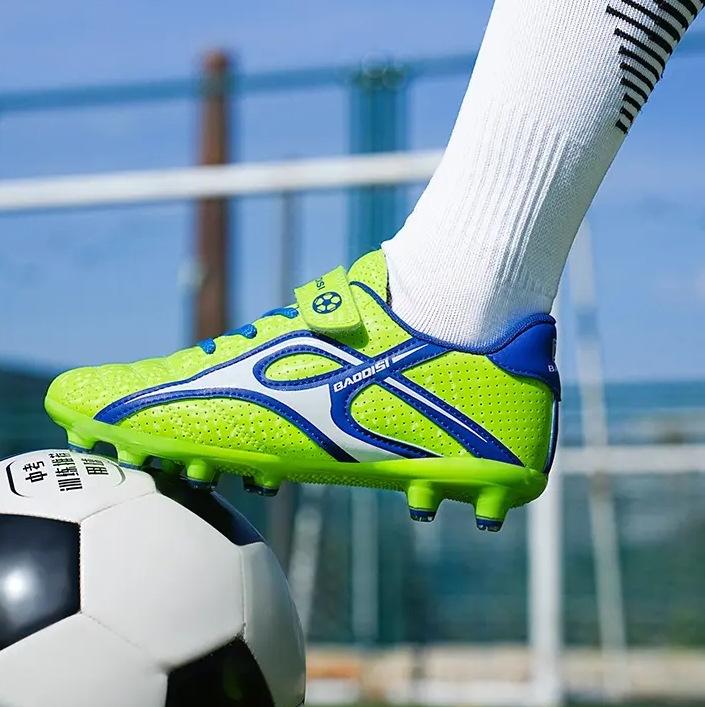 

Детские футбольные бутсы на липучке для подростков, мальчиков, средней школы, старшеклассников, дышащие, с шипами, игровые тренировочные кроссовки 39 зелёный