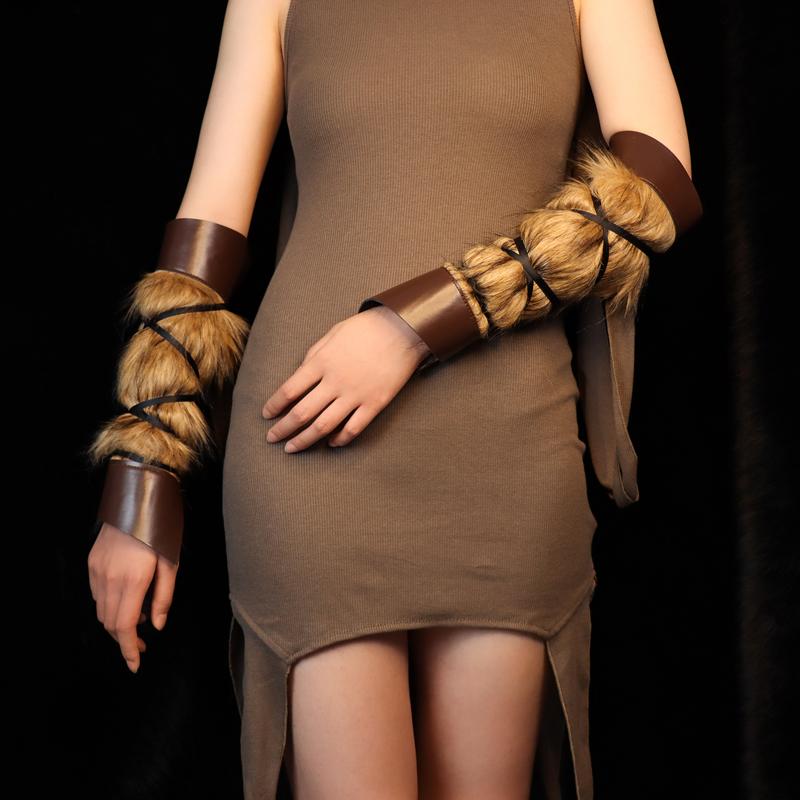 Medieval PU Leather Arm Guards Gauntlet Bracer With Fur Trim For Viking Knight Larp Cosplay Costume Unisex Armor Accessory