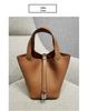 2025 Minimalist Veggie Basket Bag: Lychee Grain Cowhide, Fashionable & Spacious Handbag