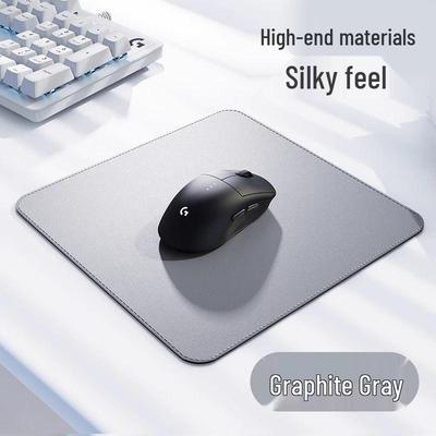 Tapis de Souris Noir Extra Large Épaissi avec Bord Overlocké - Tapis de Bureau Minimaliste pour Bureau et Maison, Petite Taille, Unisexe.