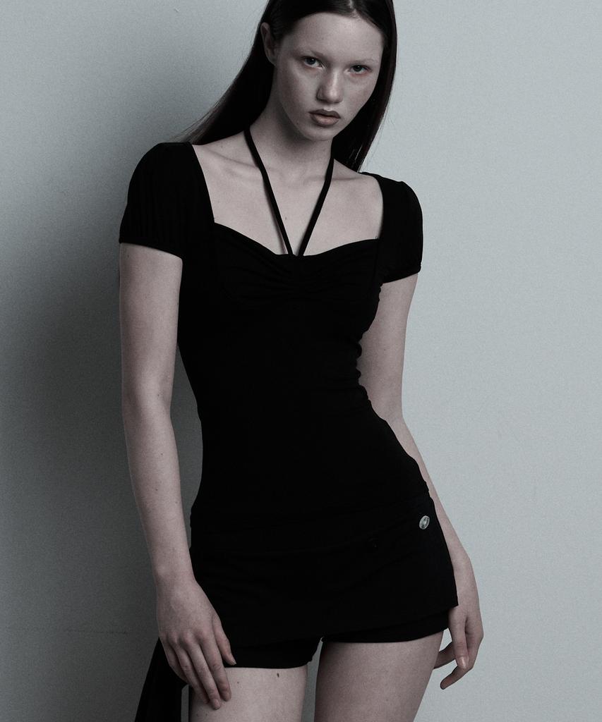 ILLIO Black Giselle Gathered Top