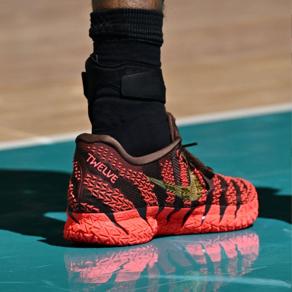 

Nike Ja 3 EP Год Лошади 41