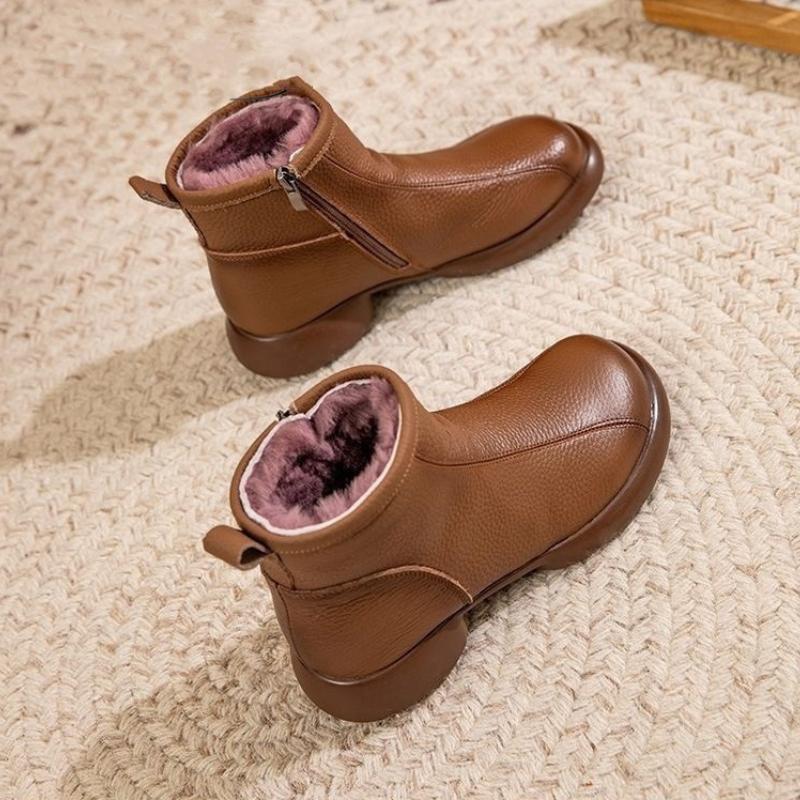 

Толстые и теплые хлопковые туфли женские зимние 2024 новые кожаные нескользящие низкие каблуки плюшевые короткие сапоги 40 коричневый