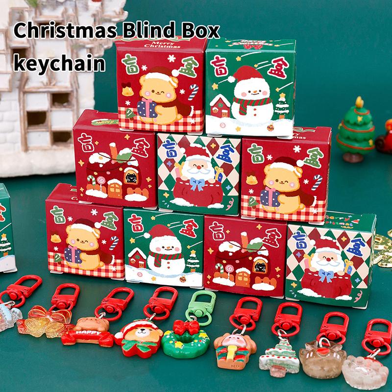 1/4 ks Vánoční slepý box klíčenka Roztomilá mini slepá krabička Vánoční DIY dekorace na batoh přívěsek Miniaturní klíčenka Dárkové překvapení
