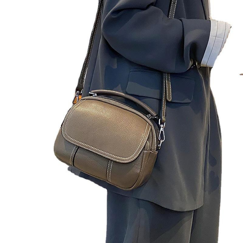 New Fashionable and Versatile Bag Large Capacity Cowhide Shoulder Bag