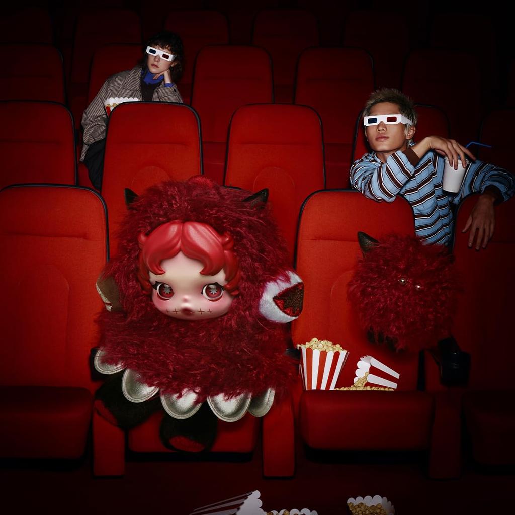 POP MART SKULLPANDA You Found Series Plush Pendant Pop Mart Blind Box Plastic Premium Soft Original Birthday Gift Me! (1 Piece) - Gachapon, Figure,