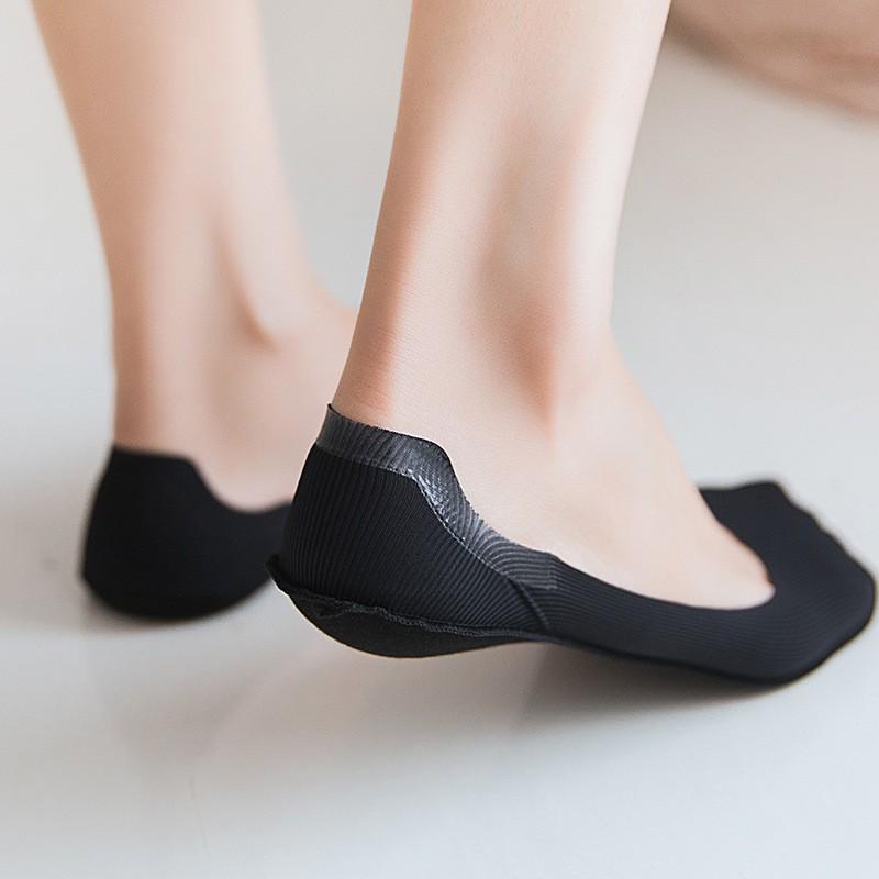 Women's Summer Ice Silk Seamless Ankle Socks - Invisible, Ultra-Thin, Cool, Breathable, Versatile, Comfortable, Fashionable.