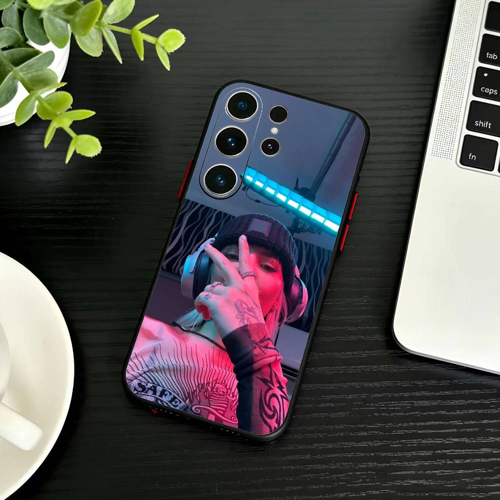 

Singer Young L-Miko Phone Case For Samsung S26,S25,S24,S23,S22,S21,S20,Plus,Fe,Lite,Others Black Cover Samsung S21plus