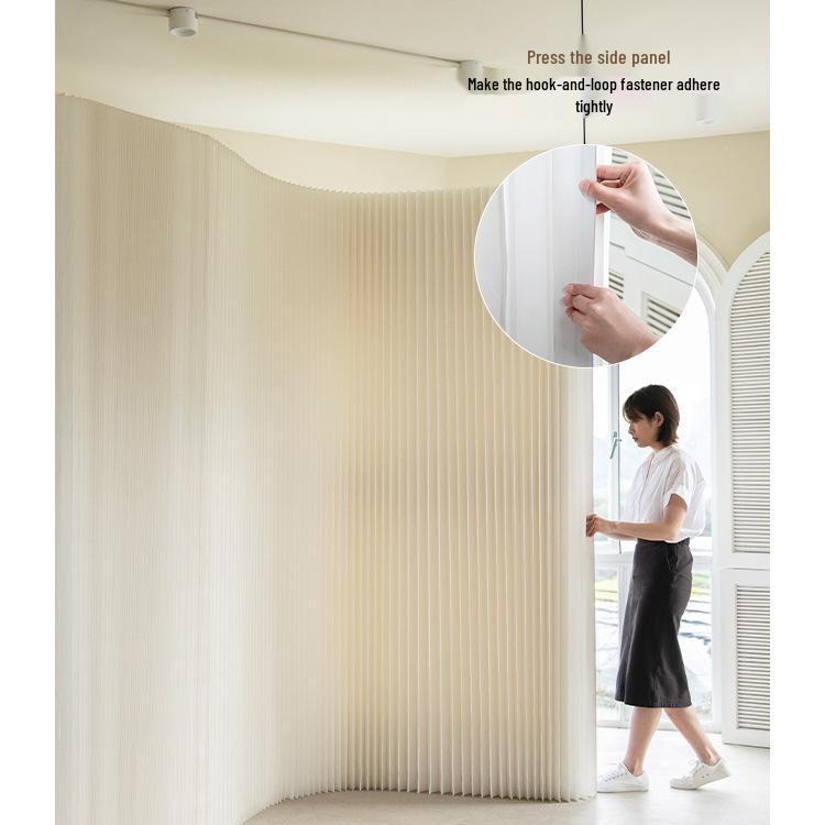 18-Panel Curved Folding Screen Divider – Japanese Style Retractable Wall for Live Broadcasts